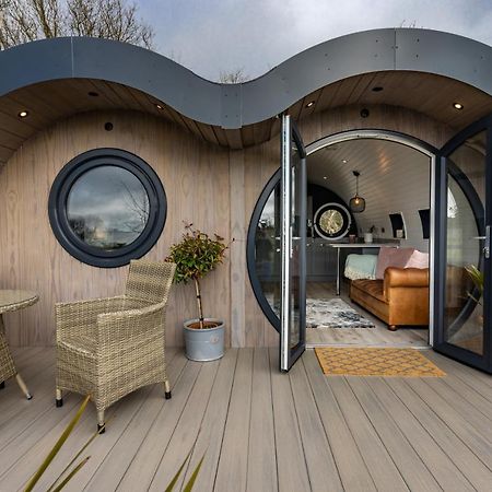 The Lodge @Quarrywood Тенби Екстериор снимка